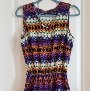 Multicolor geometric sleeveless romper with pockets